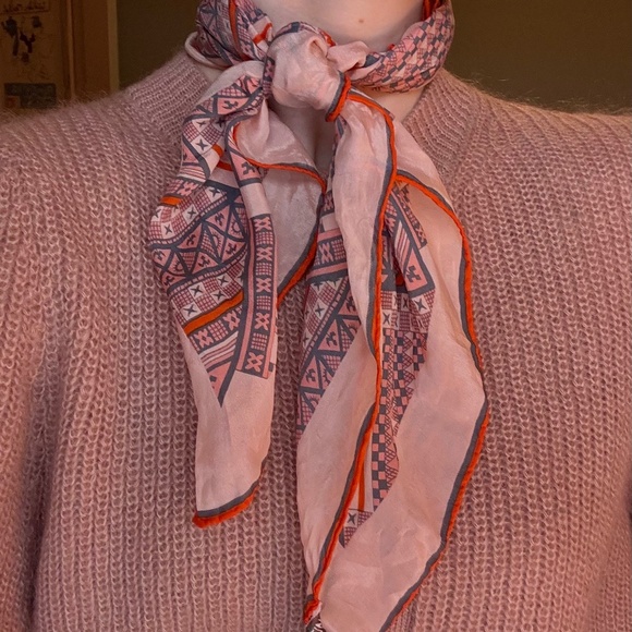 Vintage Silk Scarf - Picture 1 of 4